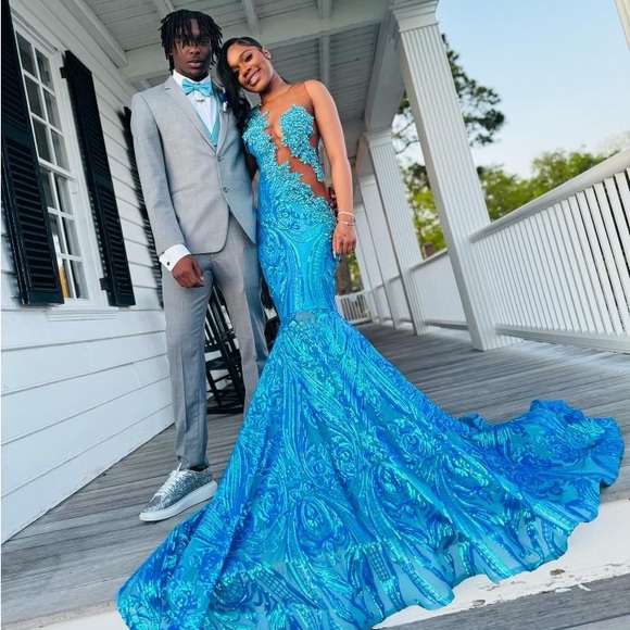 MEET MYKEENA 😊🩷 - Picture 9 of 9